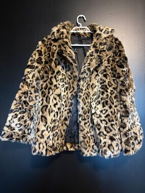 Forever 21 Leopard Print Faux Fur Jacket in Tan and Black